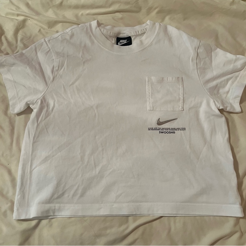 Nike cropped T shirt